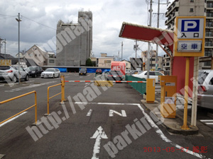 岐阜141：パーキング紅葉園水野町店_02