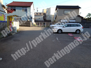 金沢102：タイムパークこちら武家屋敷そば高岡町駐車場_02