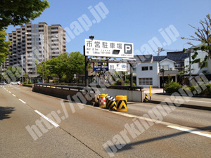 金沢126：金沢市営駐車場_01
