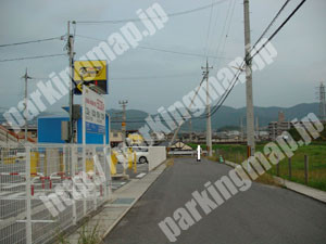 伏見099：タイムズ京阪六地蔵駅前_04