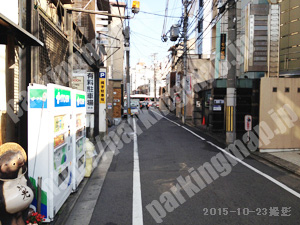 東山068：縄手駐車場_04