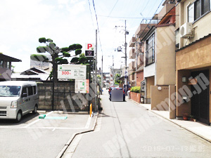 上京153：キョウテク同志社前パーキング_03