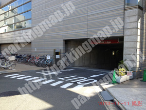 上京246：タイムズ同志社大学継志館利用者駐車場_03