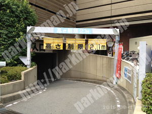 南032：京都市駐車場公社八条口駐車場_02