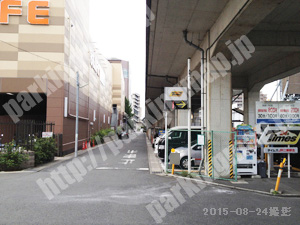 中京279：タイムズJR二条駅北_02