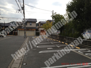 左京223：エディオン宝ヶ池店駐車場_03