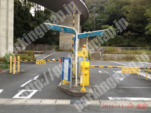 左京261：タイムズ宝ヶ池公園球技場第2_02