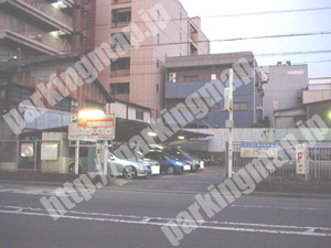 下京121：東洋興業四条大宮駐車場_01