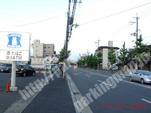 右京084：パラカローソン嵯峨釈迦堂門前_03