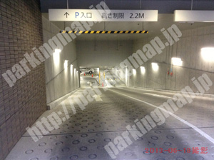 右京140：サンサ右京来庁者用地下駐車場_02