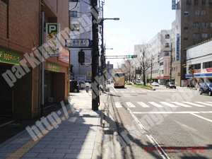 松山053：黄色いイルカの松商前パーク_03