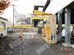 熱田007：名鉄金山駐車場_03