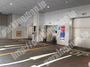 中395：松坂屋南館駐車場_03