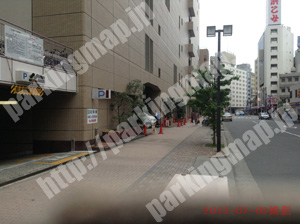 中村048：ビックカメラ駐車場_03
