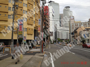 中村093：山川モータープール_04