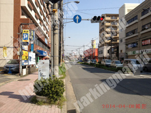 奈良002：タイムズ新大宮駅前_04