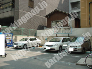 中央015：芝川ビル駐車場_02
