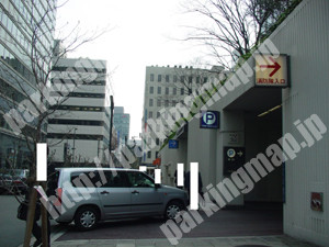 中央046：大阪国際ビル駐車場_02