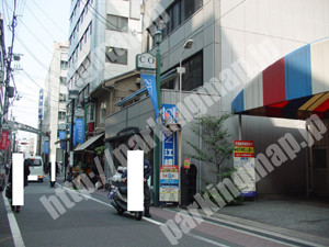 中央057：丼池パーキング_03