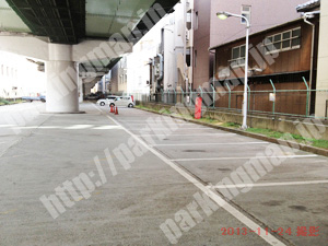 中央084：タイムズ大阪市立西横堀駐車場第2号ブロック南側入口_04