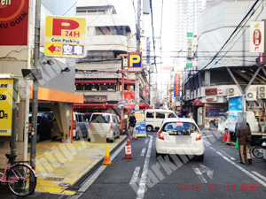 中央125：クリスタグランドビル駐車場_04