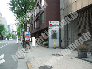 中央232：ムラキビル駐車場_02
