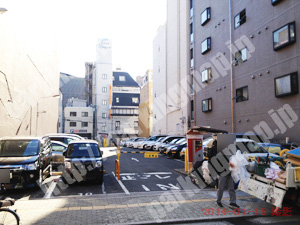 中央396：モータープールアイワ24_03