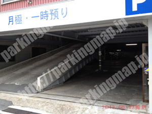 中央600：岩崎モータープール_03