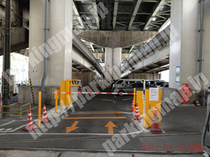 中央671：大阪市道路公社法円坂西駐車場_02