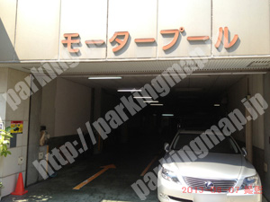 中央704：丸善ビル駐車場_02