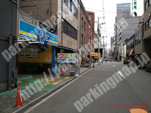 中央716：エムテックリプロ南船場パーキング_03