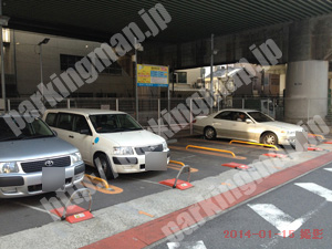 中央809：阪神高速サービス高津2丁目駐車場_02