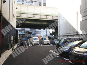 中央819：パークゼウス西心斎橋_02
