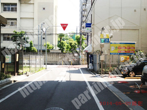 中央924：阪神高速サービス高津駐車場_02