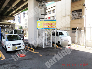 中央924：阪神高速サービス高津駐車場_04