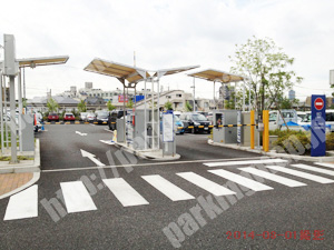 東淀川009：タイムズ淀川キリスト教病院駐車場_03