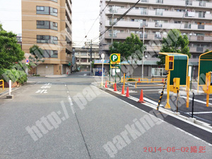 東淀川049：三井のリパーク東中島2丁目_04