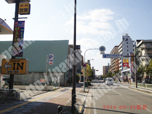 東淀川195：ココス東淀川店駐車場_05