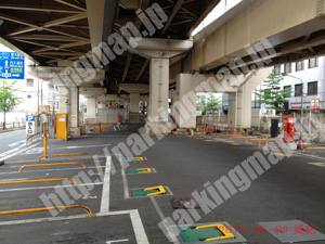 北109：大阪市道路公社曽根崎東駐車場_02