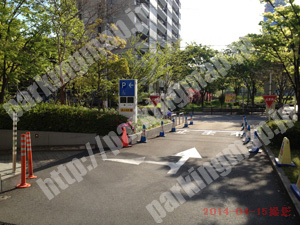 北188：北野病院駐車場_04