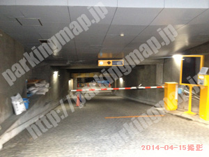 北196：大阪東急イン駐車場_04