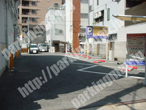 北227：ティーファス天神橋駐車場_02