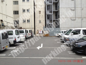 北409：サカイ西天満パーキング_03