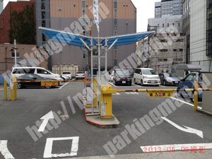北440：タイムズ西梅田出入橋_02