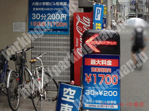 北441：大阪小学館ビル駐車場_01