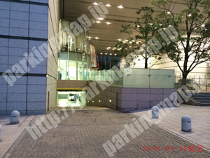 北736：グランキューブ大阪駐車場_02