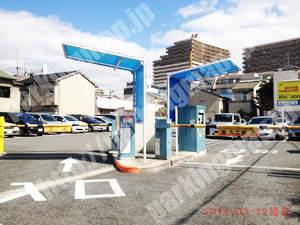 此花029：タイムズJR西九条駅東_02