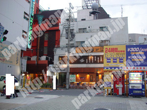 浪速096：PZONE難波中1丁目駐車場_02