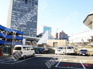 浪速108：阪神高速サービス湊町第3駐車場_05