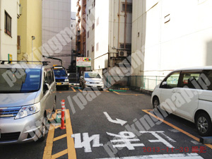 浪速220：三井のリパーク大国町駅前_04